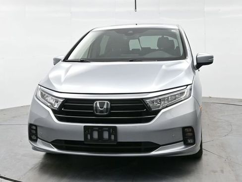 Used 2023 Honda Odyssey Touring image 2