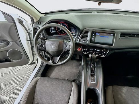 Used 2022 Honda HR-V EX image 19