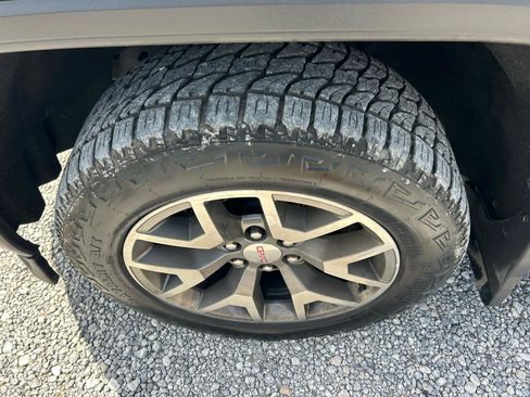 Used 2014 GMC Sierra 1500 SLT w/ All-Terrain Package AWD/4WD image 20
