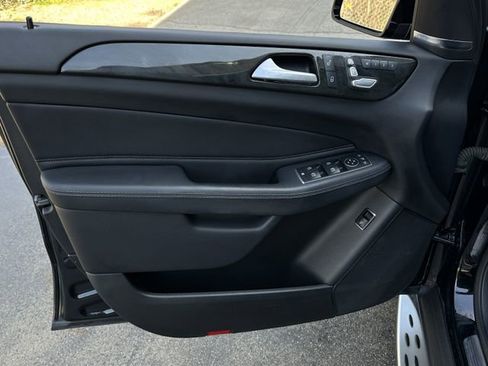 Used 2017 Mercedes-Benz GLE 350 4MATIC image 13