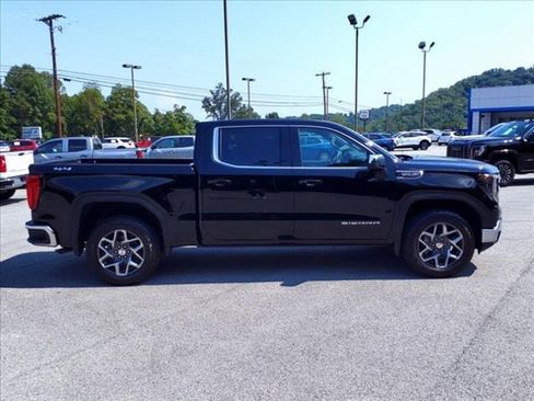 New 2024 GMC Sierra 1500 SLE w/ Preferred Package image 3