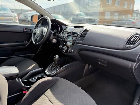 Used 2012 Kia Forte Koup EX image 26