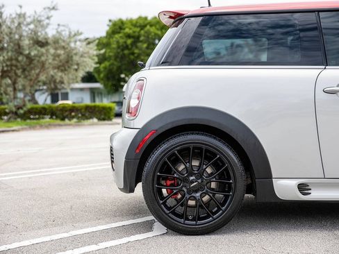 Used 2012 MINI Cooper John Cooper Works w/ Technology Pkg FWD image 7