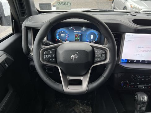 New 2026 Ford Bronco Outer Banks AWD/4WD image 16