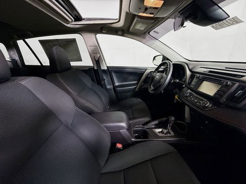 Certified 2018 Toyota RAV4 XLE FWD image 27