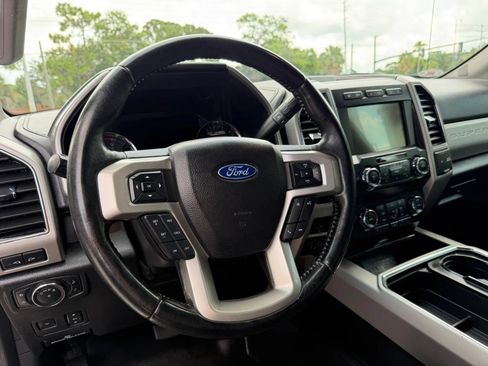 Used 2021 Ford F350 Lariat w/ Lariat Ultimate Package AWD/4WD image 8