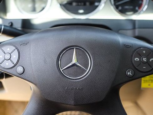 Used 2009 Mercedes-Benz C 350 Sport image 39