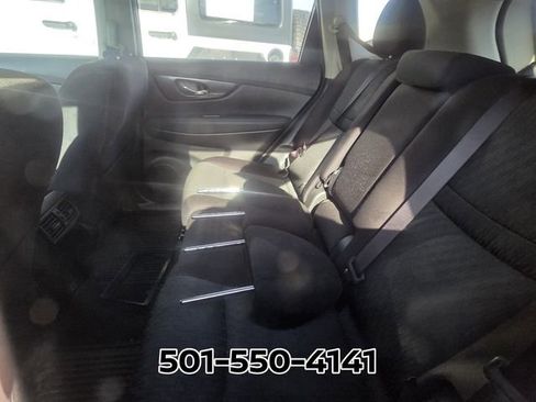 Used 2020 Nissan Rogue SV image 7