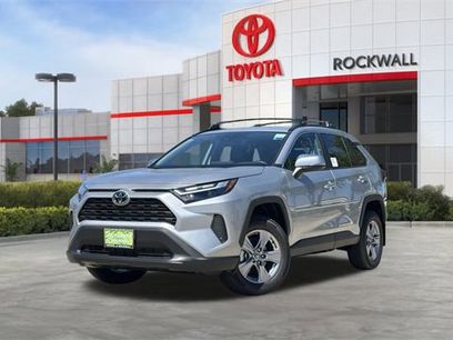 New 2025 Toyota RAV4 XLE w/ Convenience Package