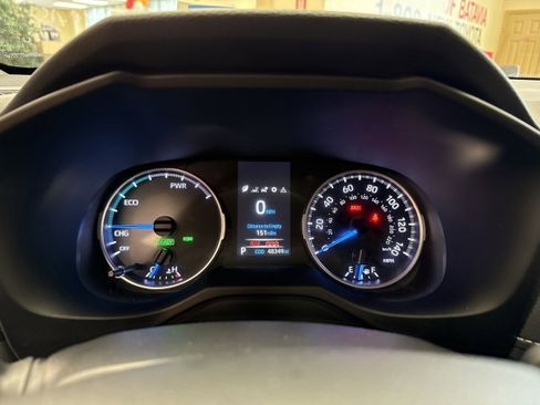 Used 2022 Toyota RAV4 XLE w/ XLE Grade Weather Package image 35