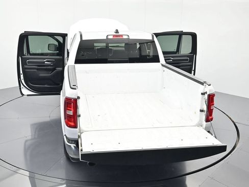 Used 2025 RAM 1500 Big Horn AWD/4WD image 46