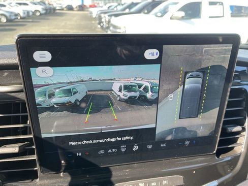 Used 2023 Ford Transit 350 XLT image 8