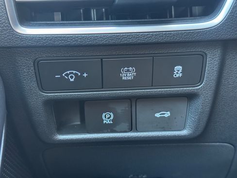 Used 2025 Hyundai Sonata SEL FWD image 16