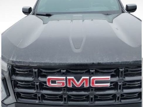 Used 2023 GMC Canyon Elevation w/ Convenience Package image 5