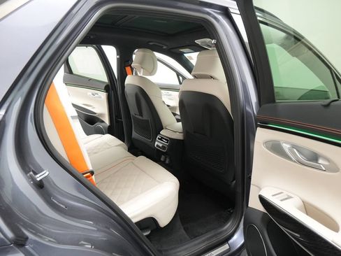 New 2026 Genesis GV70 3.5T Sport Prestige AWD/4WD image 32