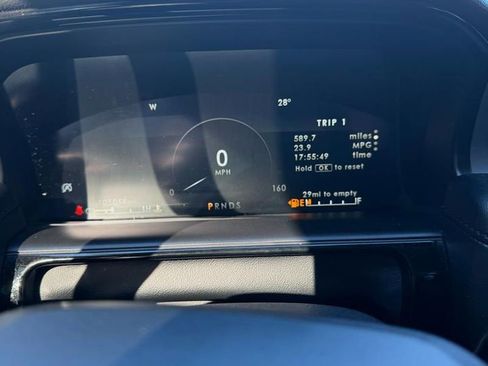 Used 2021 Lincoln Nautilus AWD w/ Equipment Group 101A image 18