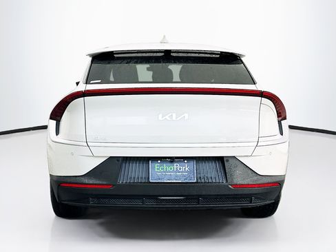 Used 2024 Kia EV6 Light AWD/4WD image 7