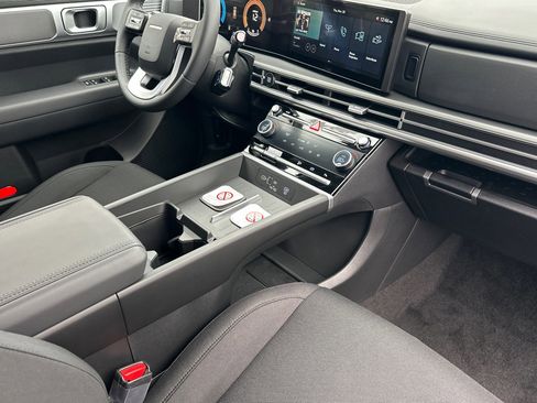 New 2026 Hyundai Santa Fe SE image 17