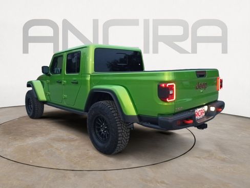 Certified 2025 Jeep Gladiator Mojave image 8