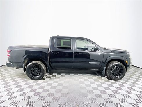 Used 2023 Nissan Frontier SV w/ SV Convenience Package image 9