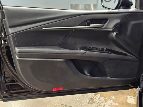Used 2025 Toyota Camry LE image 20