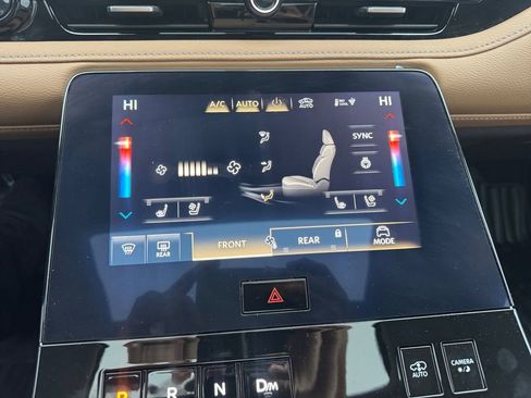 Used 2025 INFINITI QX80 Sensory image 22