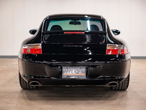 Used 2003 Porsche 911 Carrera image 3