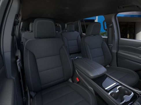 New 2026 Chevrolet Traverse LT w/ Driver Confidence Package FWD image 17