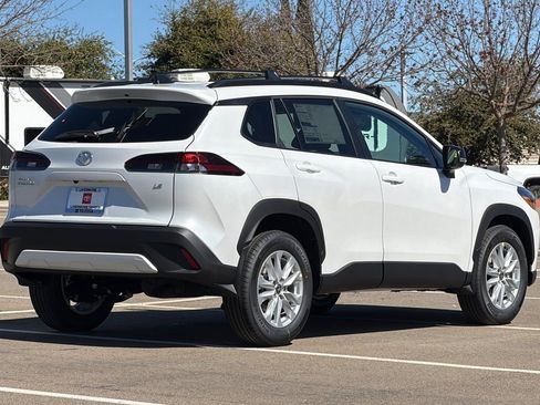 New 2026 Toyota Corolla Cross LE image 4