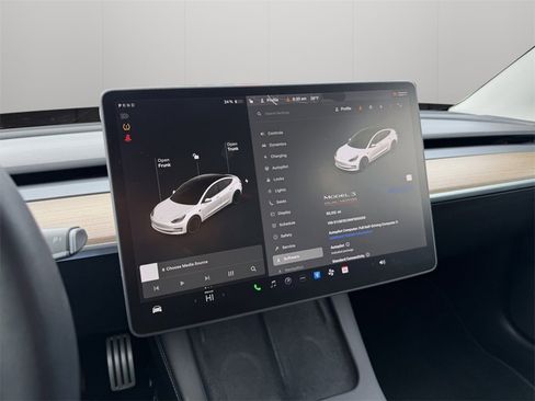 Used 2021 Tesla Model 3 Performance image 20