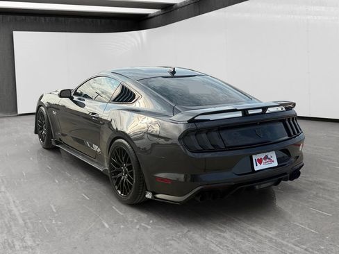 Used 2022 Ford Mustang GT Premium w/ GT Performance Package RWD image 3
