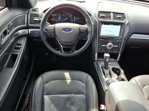 Used 2018 Ford Explorer Sport w/ Equipment Group 401A image 14
