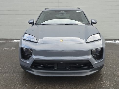 New 2025 Porsche Macan 4S Electric image 6