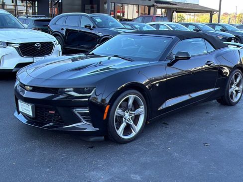 Used 2016 Chevrolet Camaro SS image 4