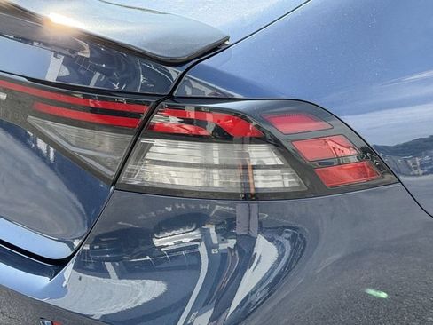 Used 2023 Honda Accord EX image 6