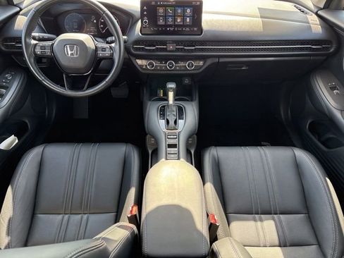 Used 2025 Honda HR-V EX-L image 13