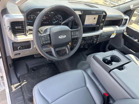 New 2025 Ford F350 XL w/ XL Chrome Package image 7