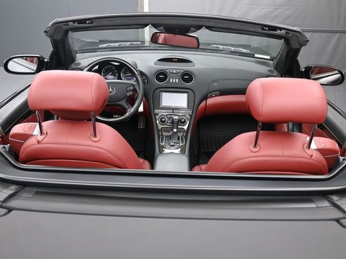 Used 2007 Mercedes-Benz SL 600 image 8