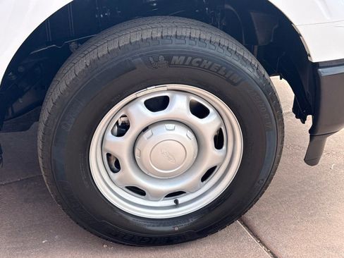 Used 2022 Ford F150 XL RWD image 41