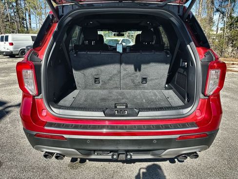 Used 2021 Ford Explorer Platinum w/ Premium Technology Package image 26