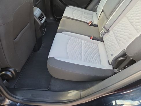 Certified 2021 Chevrolet Equinox LS image 15