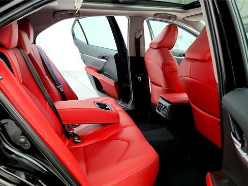 Certified 2021 Toyota Camry XSE image 30