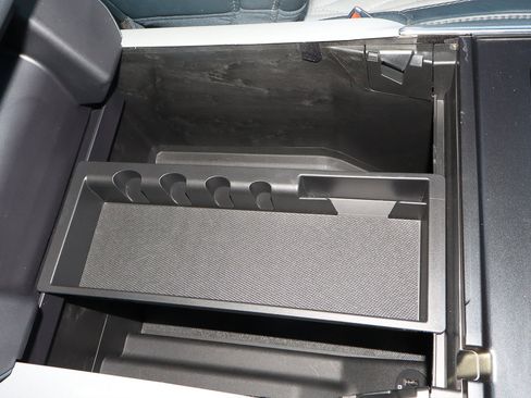 Used 2022 Ford F150 Limited image 41