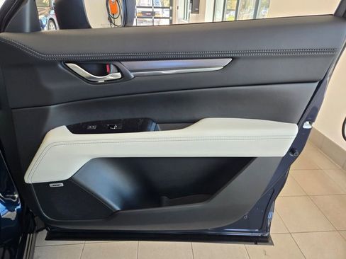 New 2025 MAZDA CX-5 AWD 2.5 S w/ Premium Plus Pkg image 6