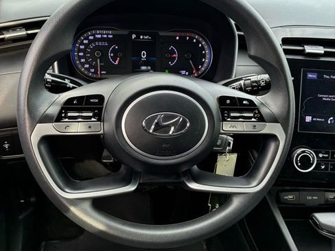 Used 2023 Hyundai Tucson SE image 26