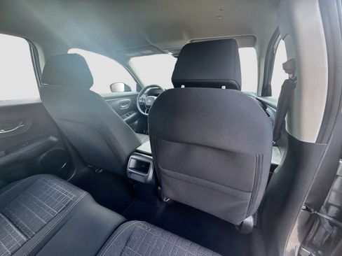 Used 2024 Honda HR-V LX image 28