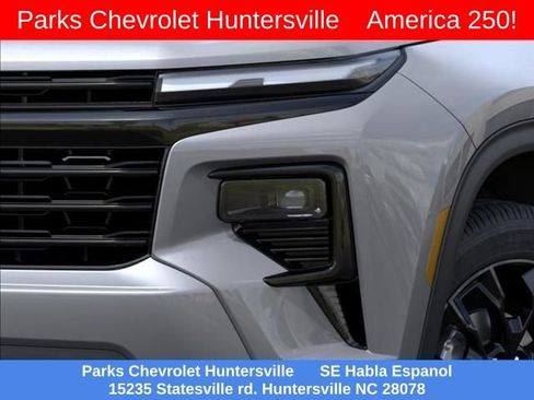 New 2026 Chevrolet Traverse LT w/ Midnight/Sport Edition FWD image 10