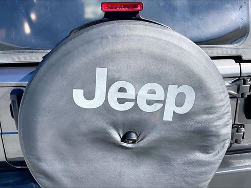 Used 2018 Jeep Wrangler Unlimited Sport S image 30