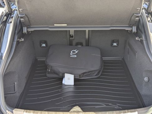 New 2024 Porsche Taycan 4 Cross Turismo image 24