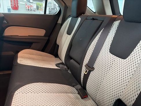Used 2013 Chevrolet Equinox LS image 18